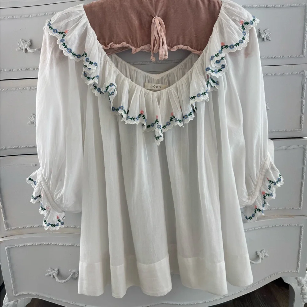 DOรN CHATEAU ๐บ๐ โBLOUSE,โ WHITE, (was hemmed from Chateau Slip), RARE, Size L - Picture 6 of 13